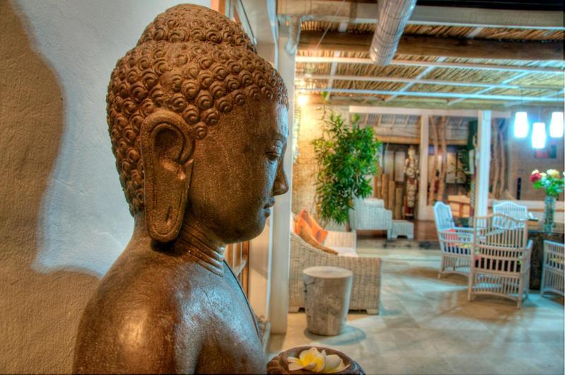 Coco Poco Villa Seminyak Room photo
