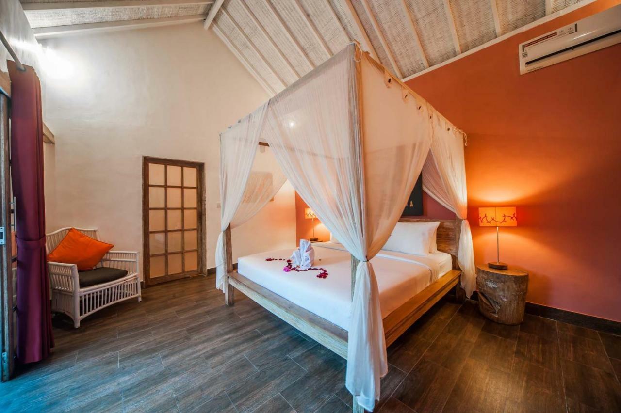 Coco Poco Villa Seminyak Exterior photo